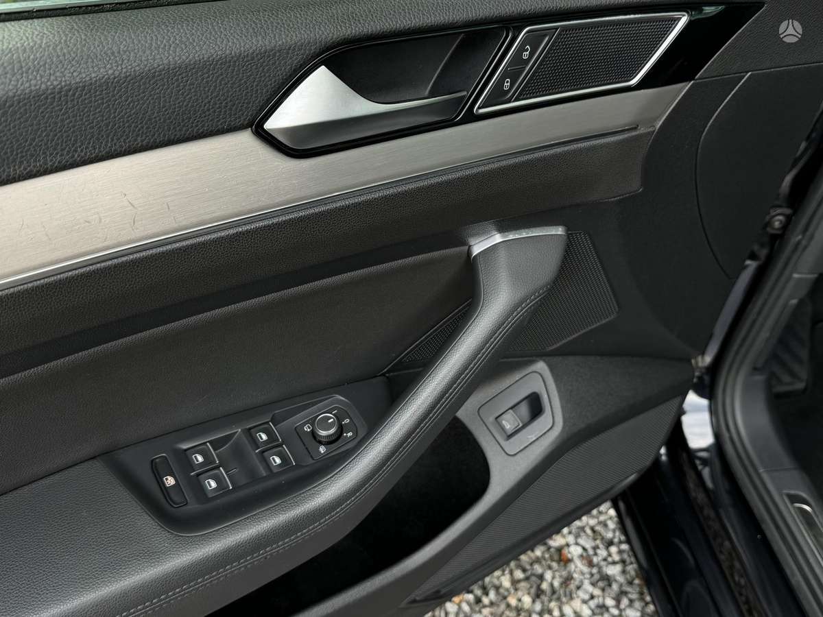 Volkswagen Passat, 2.0 l., Универсал