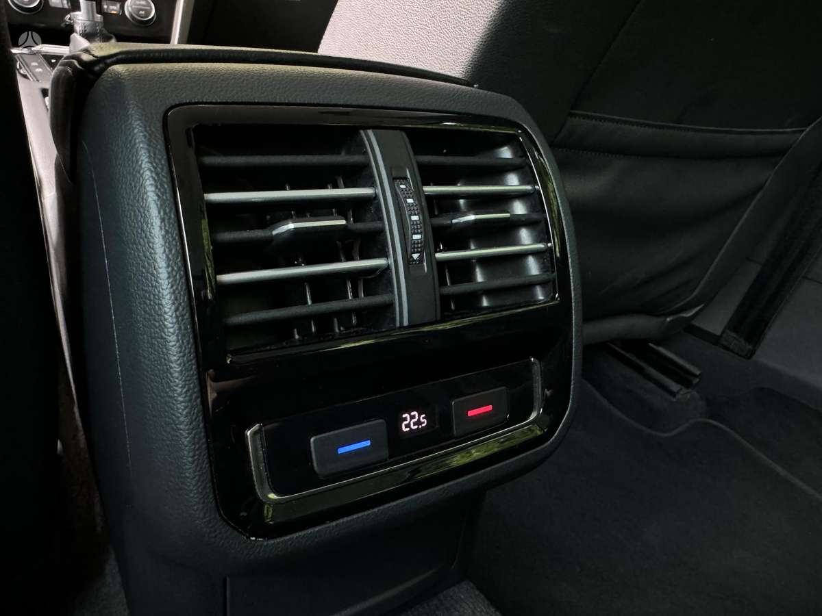 Volkswagen Passat, 2.0 l., Универсал