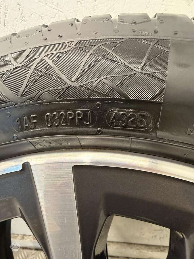 BMW 3, lengvojo lydinio, R17