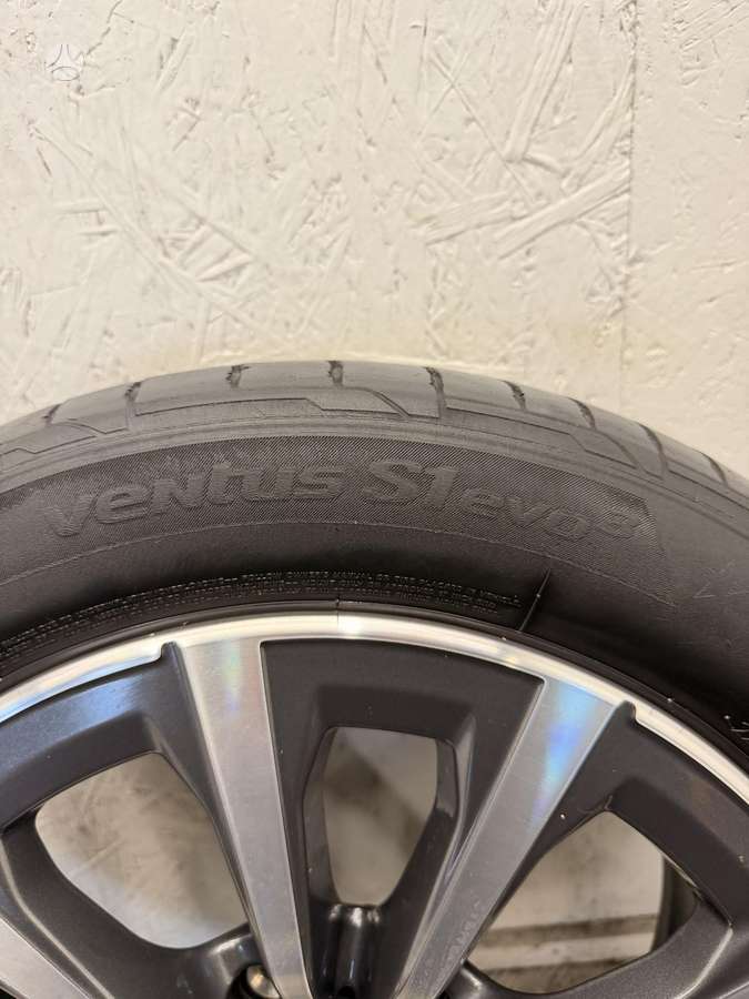 BMW 3, lengvojo lydinio, R17