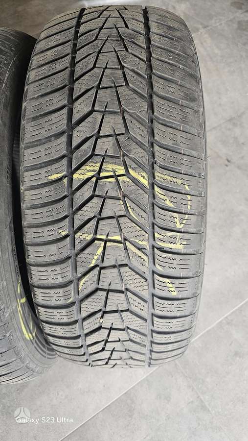 Hankook Icept evo3x, winter 235/55 R18