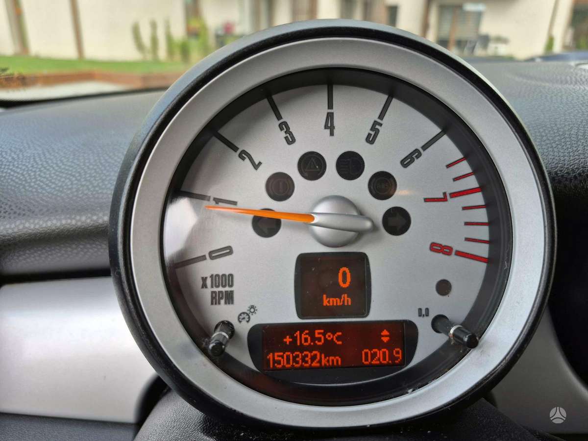 Mini One, 1.4 l., hatchback