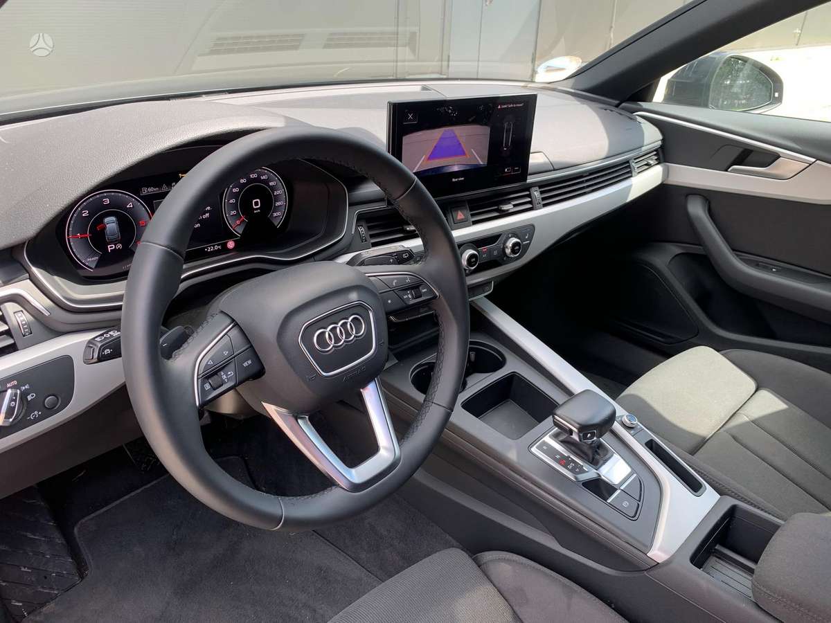 Audi A4, 2.0 l., Универсал