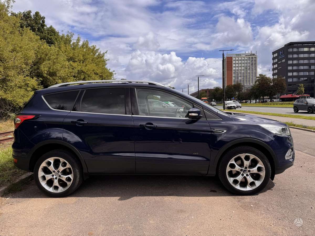 Ford Kuga, 2.0 l., off-road / crossover