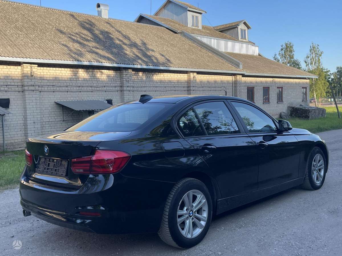 BMW 318, 2.0 l., Седан