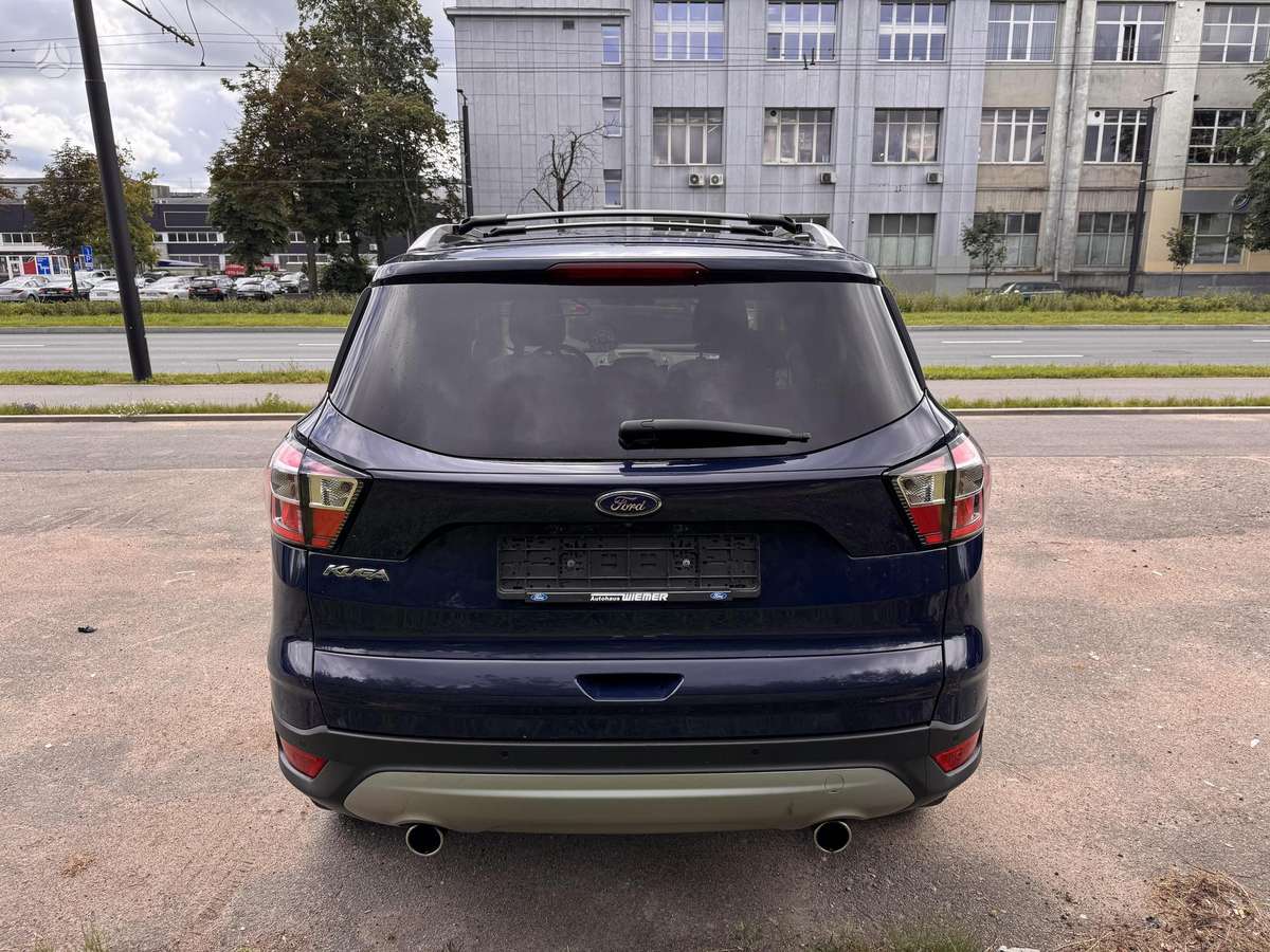 Ford Kuga, 2.0 l., off-road / crossover