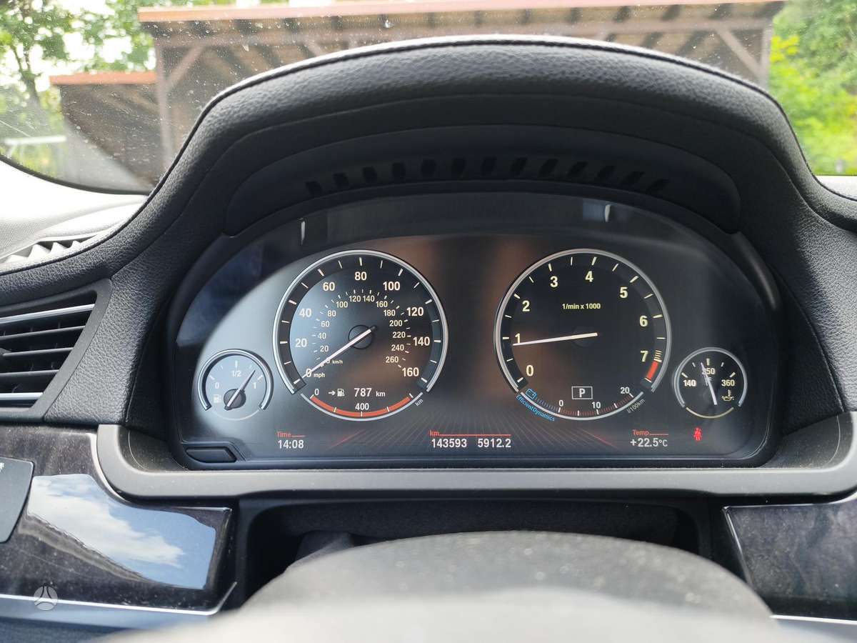 BMW 740, 3.0 l., Седан