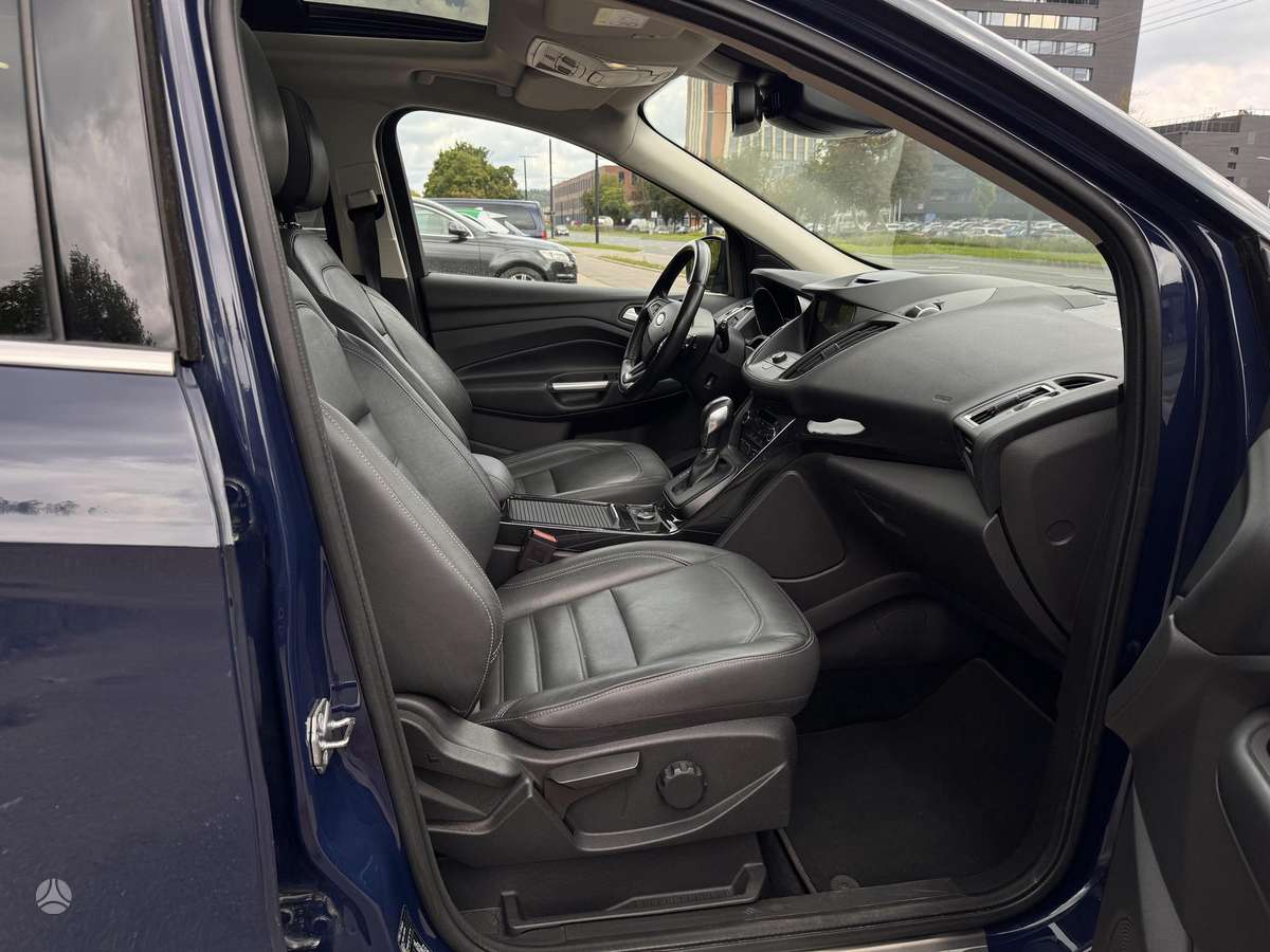 Ford Kuga, 2.0 l., off-road / crossover