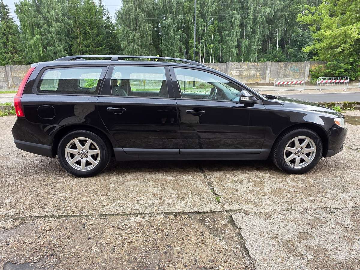 Volvo V70, 2.0 l., Универсал
