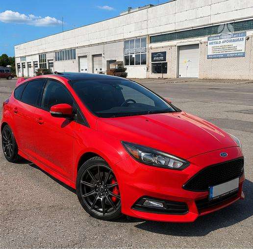 Ford Focus ST, 2.0 l., Хэтчбек