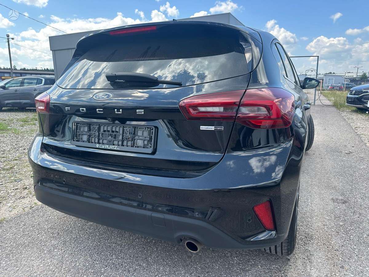 Ford Focus, 1.0 l., hatchback