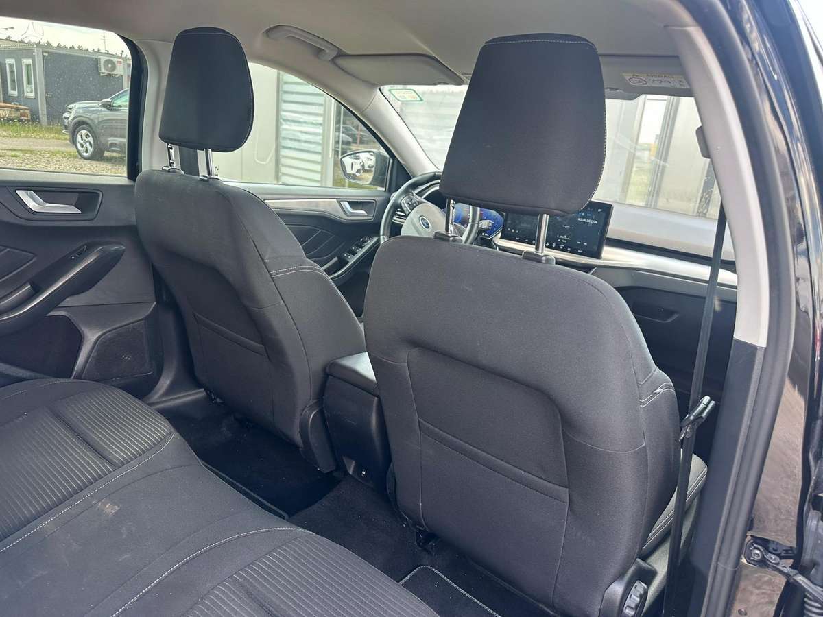 Ford Focus, 1.0 l., Хэтчбек
