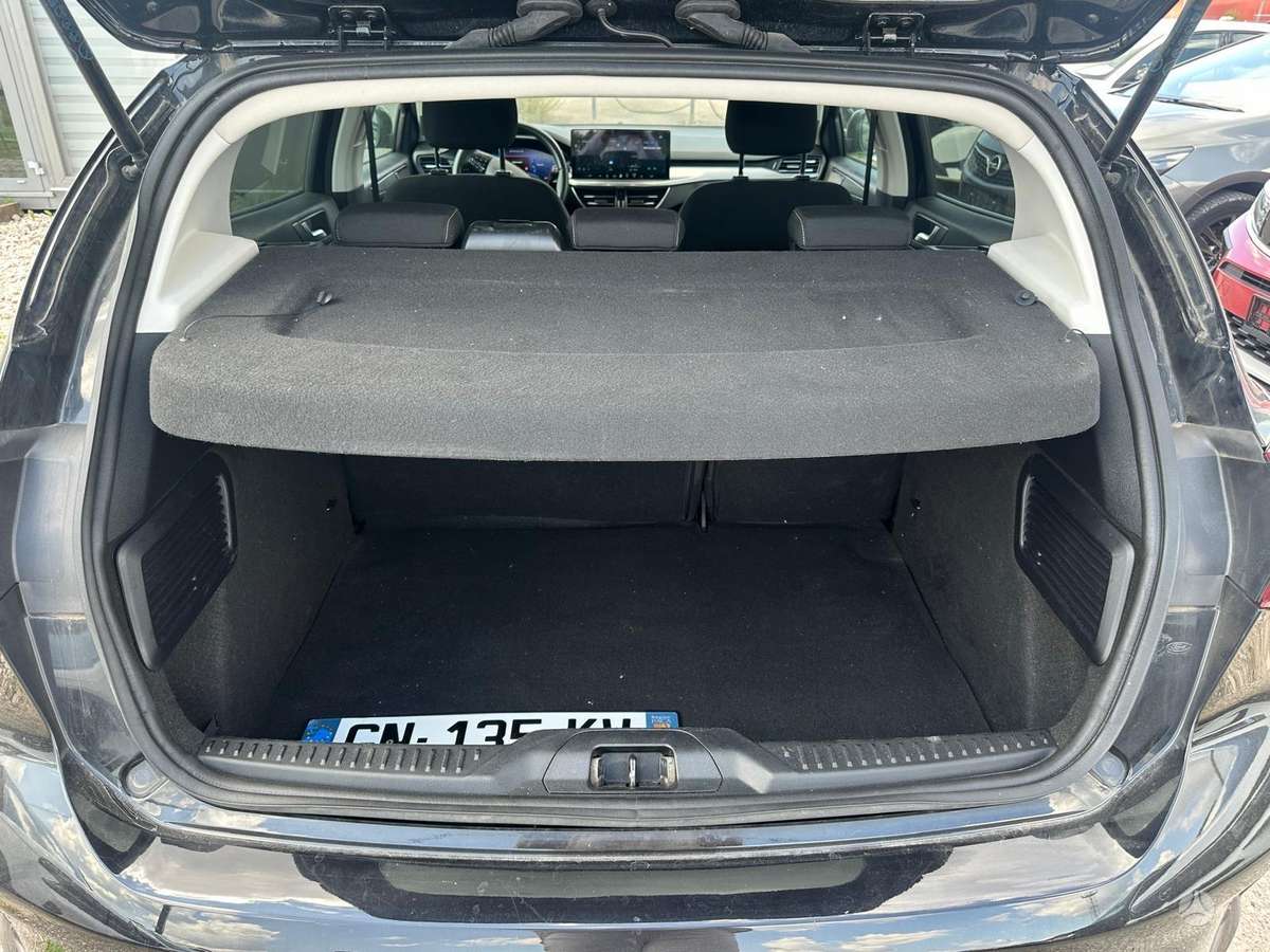Ford Focus, 1.0 l., hatchback
