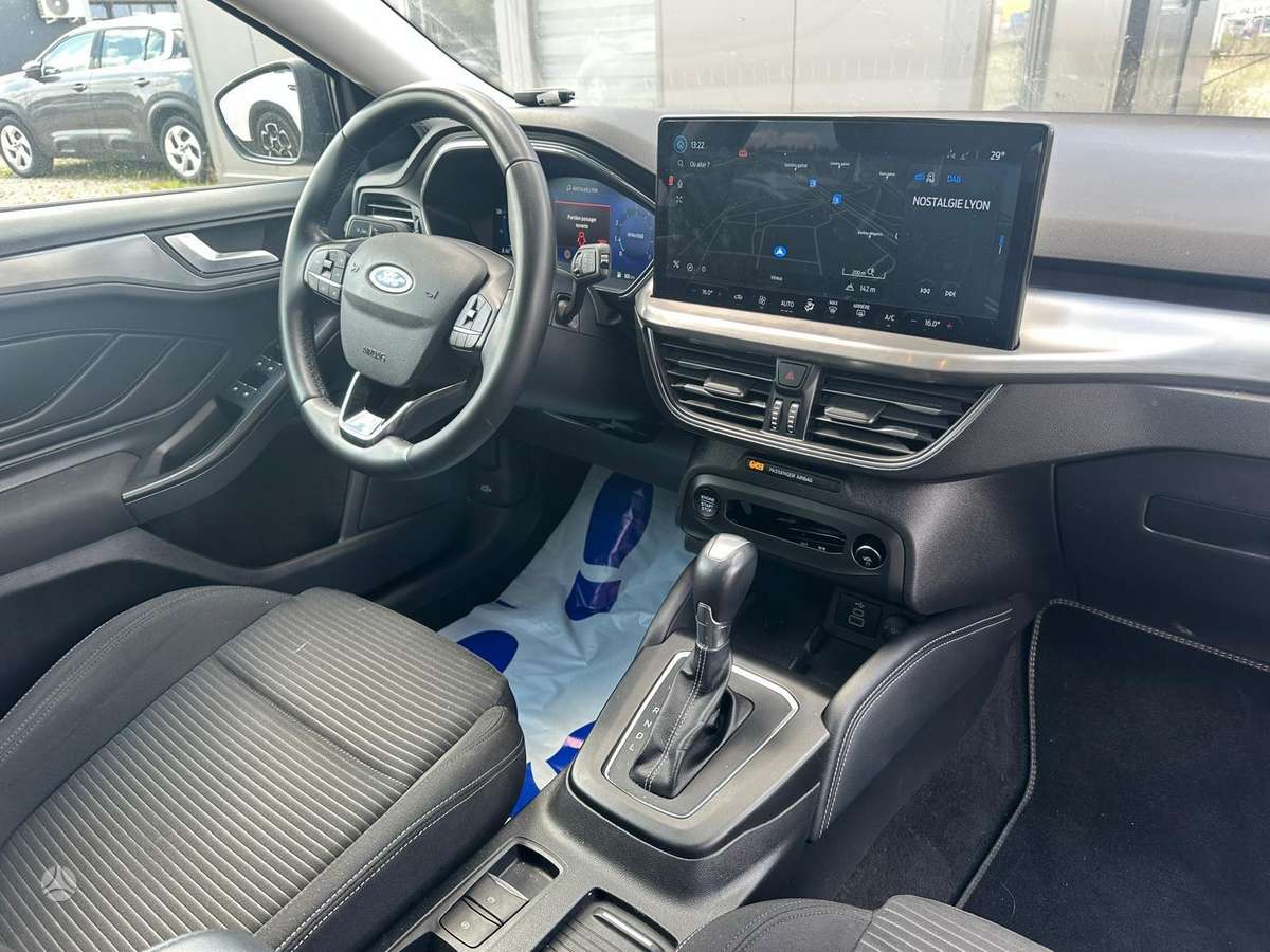 Ford Focus, 1.0 l., hatchback