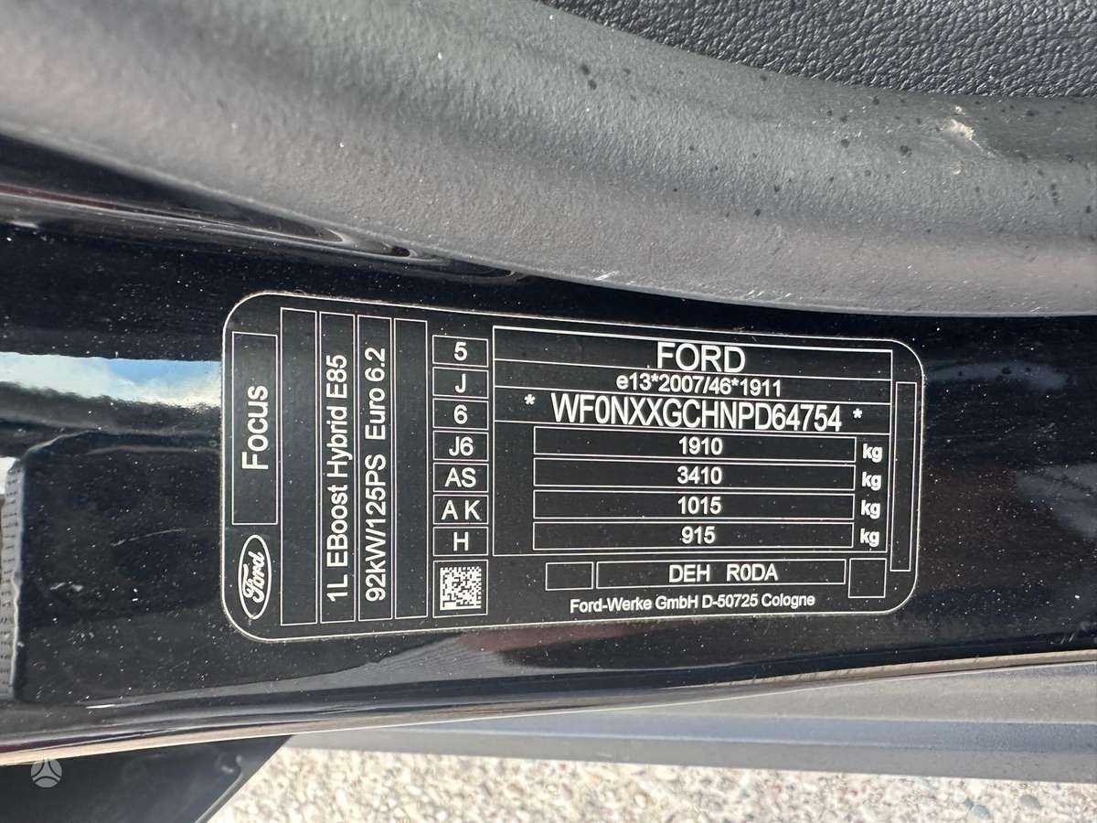 Ford Focus, 1.0 l., hatchback