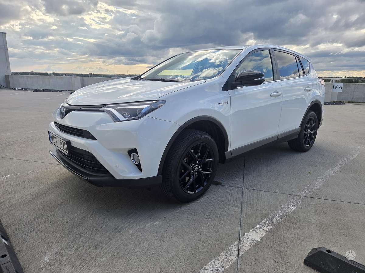 Toyota RAV4 - 6
