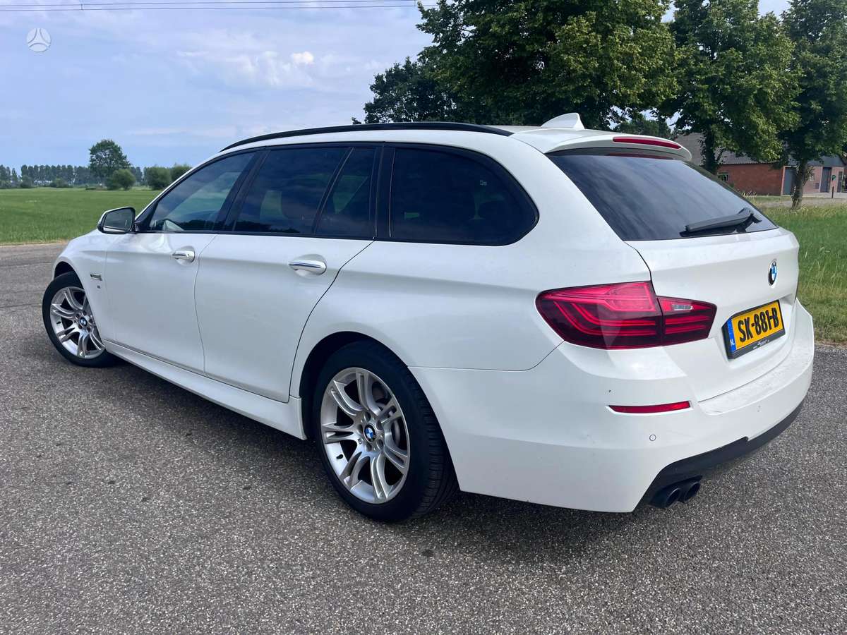 BMW 520, 2.0 l., wagon