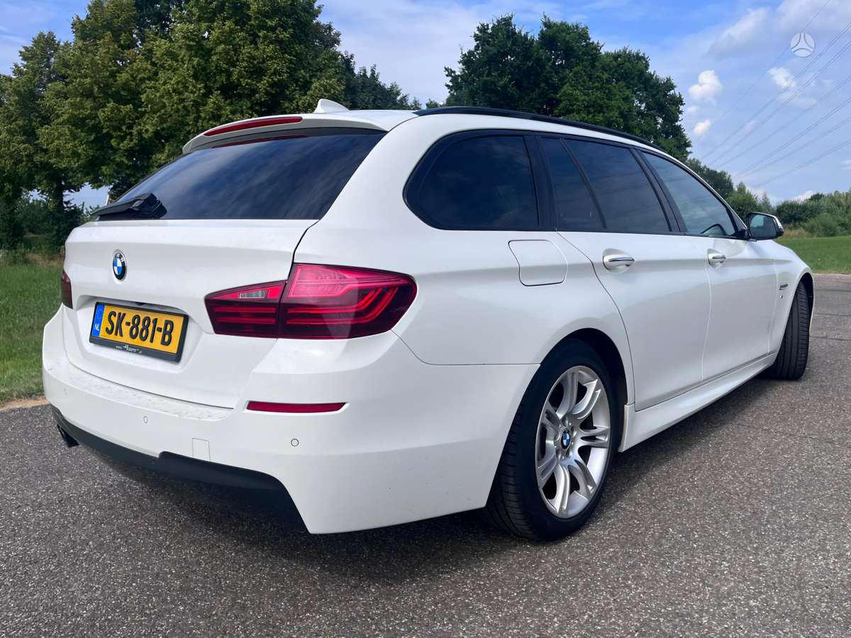 BMW 520, 2.0 l., wagon