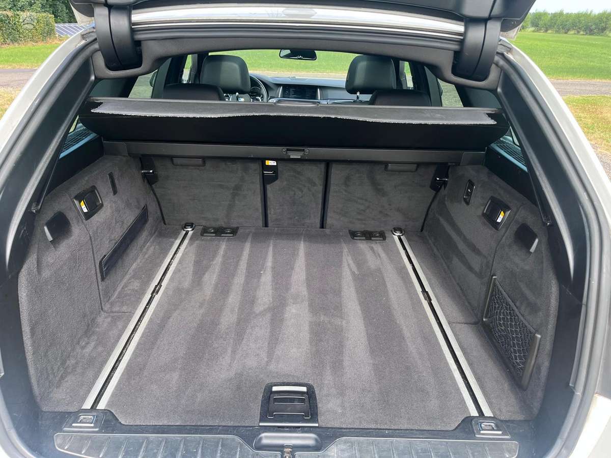 BMW 520, 2.0 l., wagon