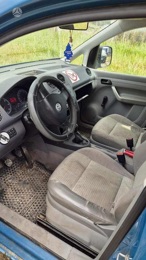 Volkswagen Caddy - 4