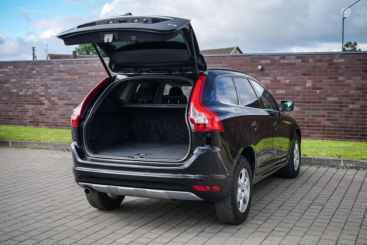 Volvo XC60 - 11