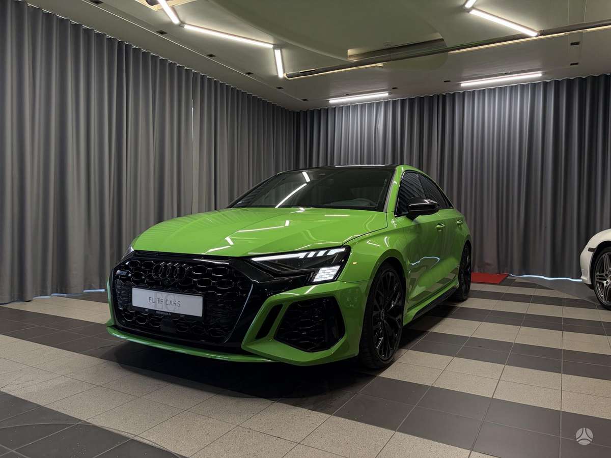 Audi RS 3, 2.5 l., Седан