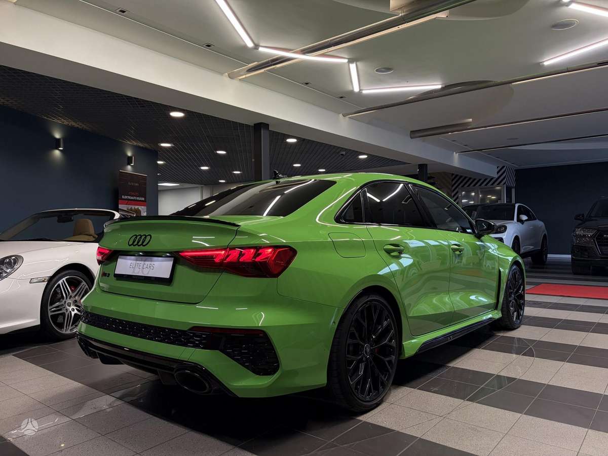 Audi RS 3, 2.5 l., Седан