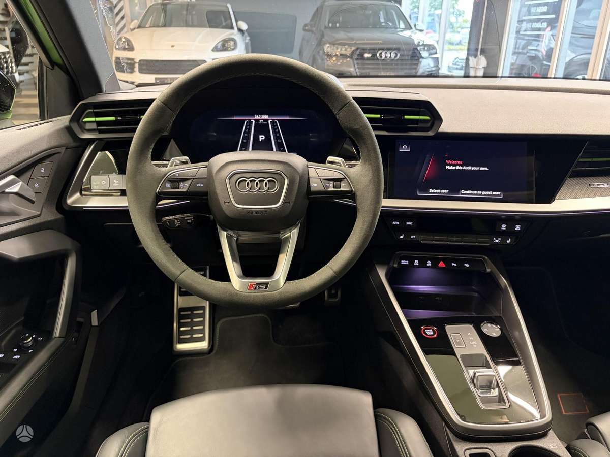 Audi RS 3, 2.5 l., Седан