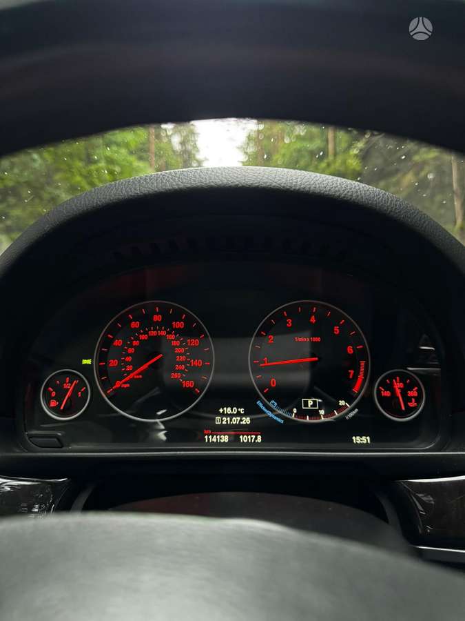 BMW 528, 2.0 l., Седан