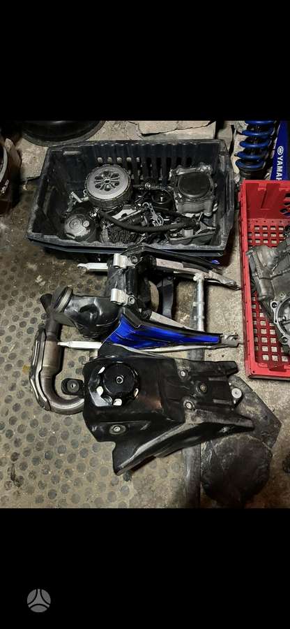 Yamaha YZF, krosiniai