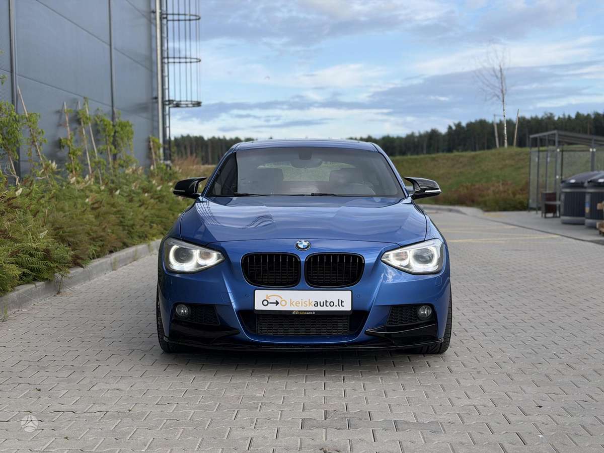 BMW 120, 2.0 l., hatchback