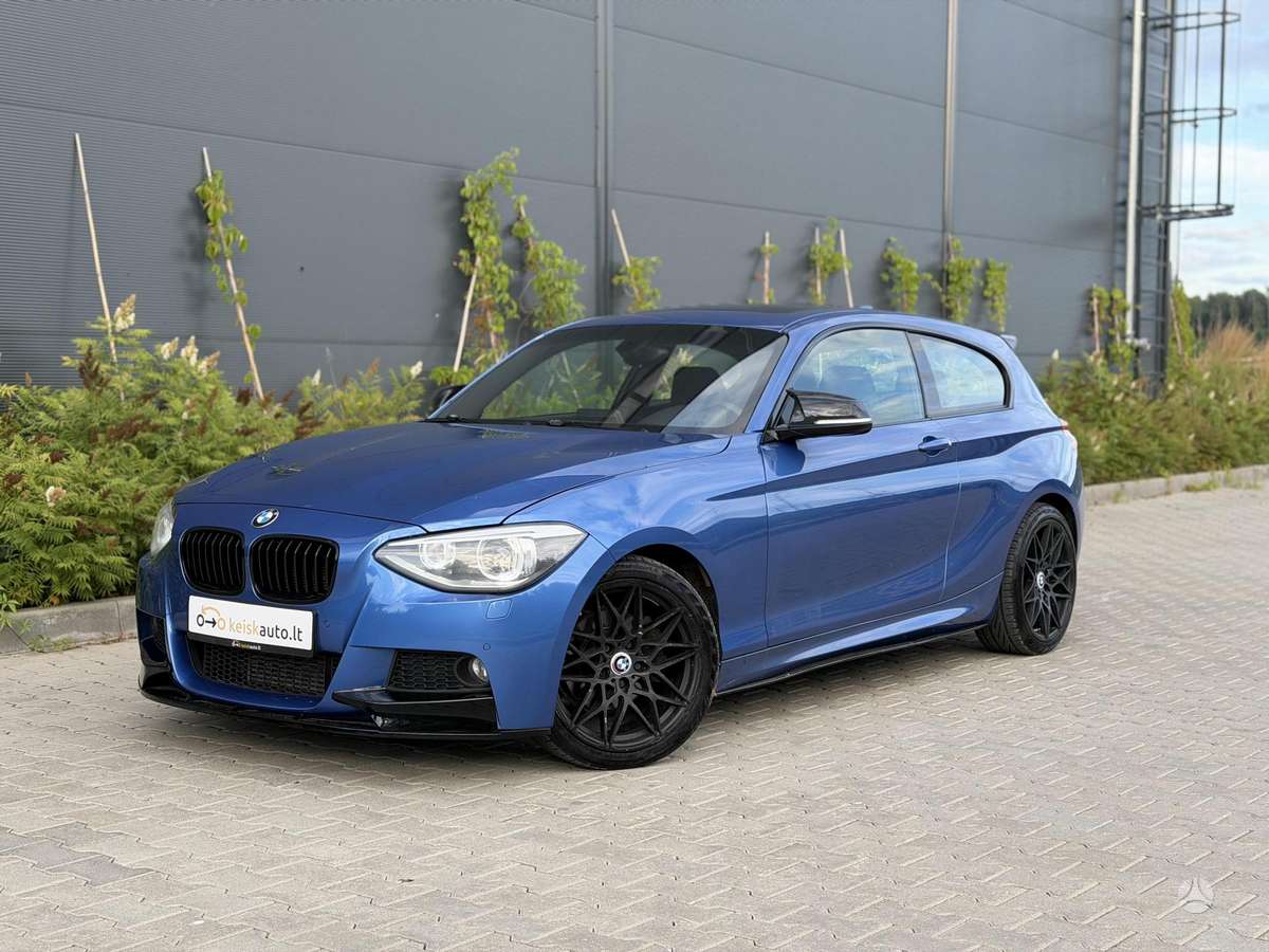 BMW 120, 2.0 l., hatchback