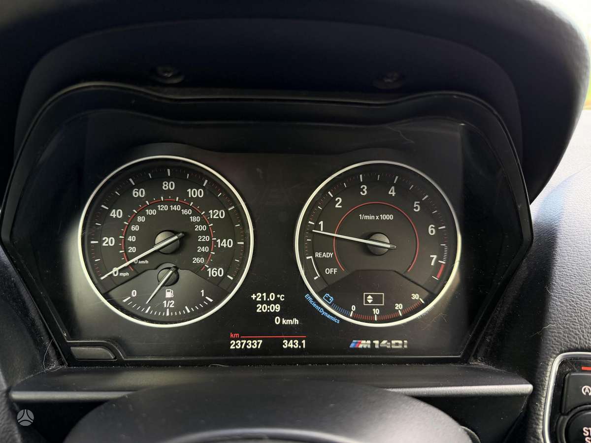 BMW 120, 2.0 l., hatchback