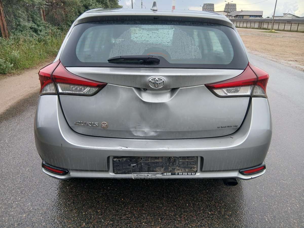 Toyota Auris, 1.3 l., hatchback