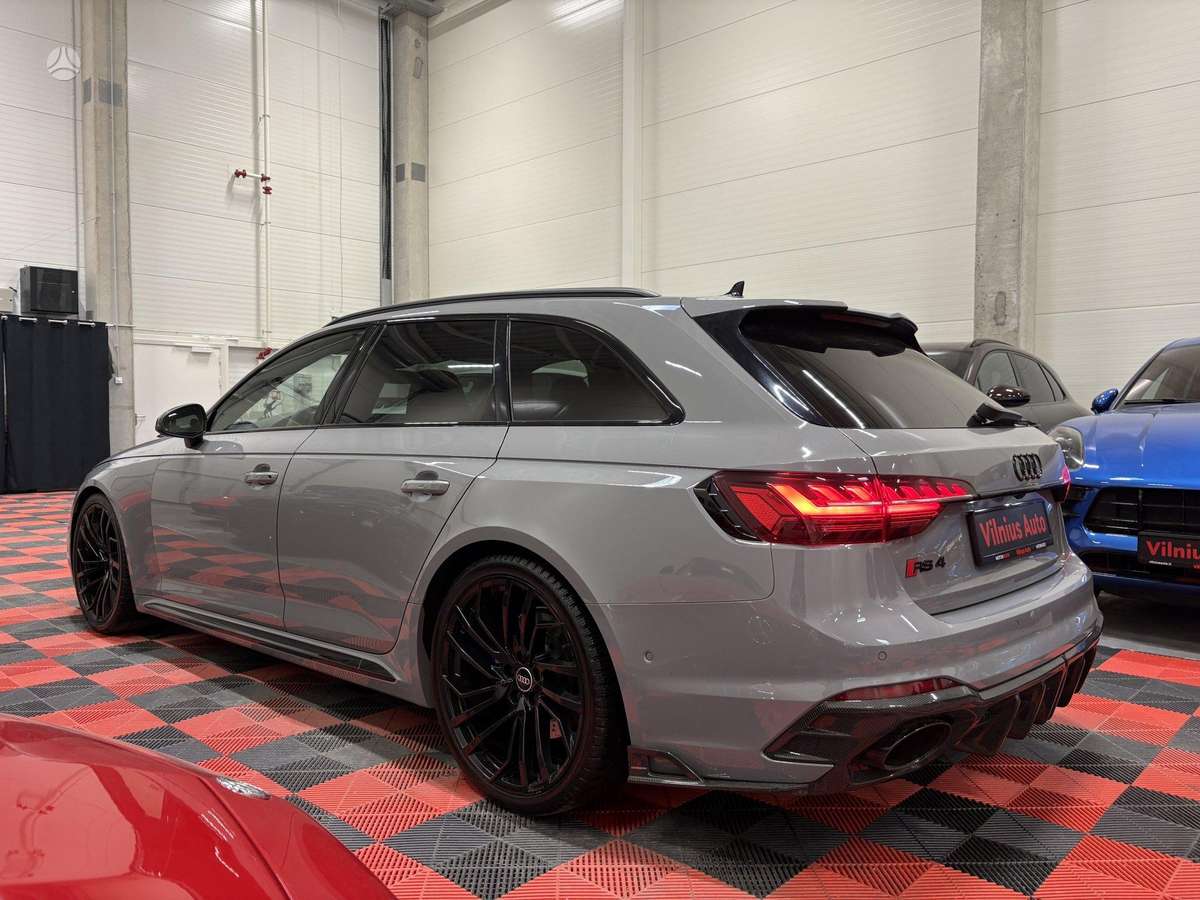 Audi RS 4, 2.9 l., Универсал