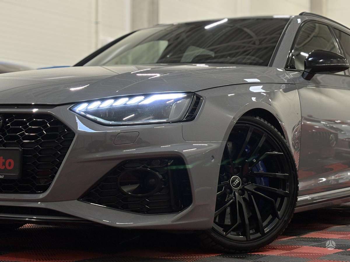 Audi RS 4, 2.9 l., Универсал