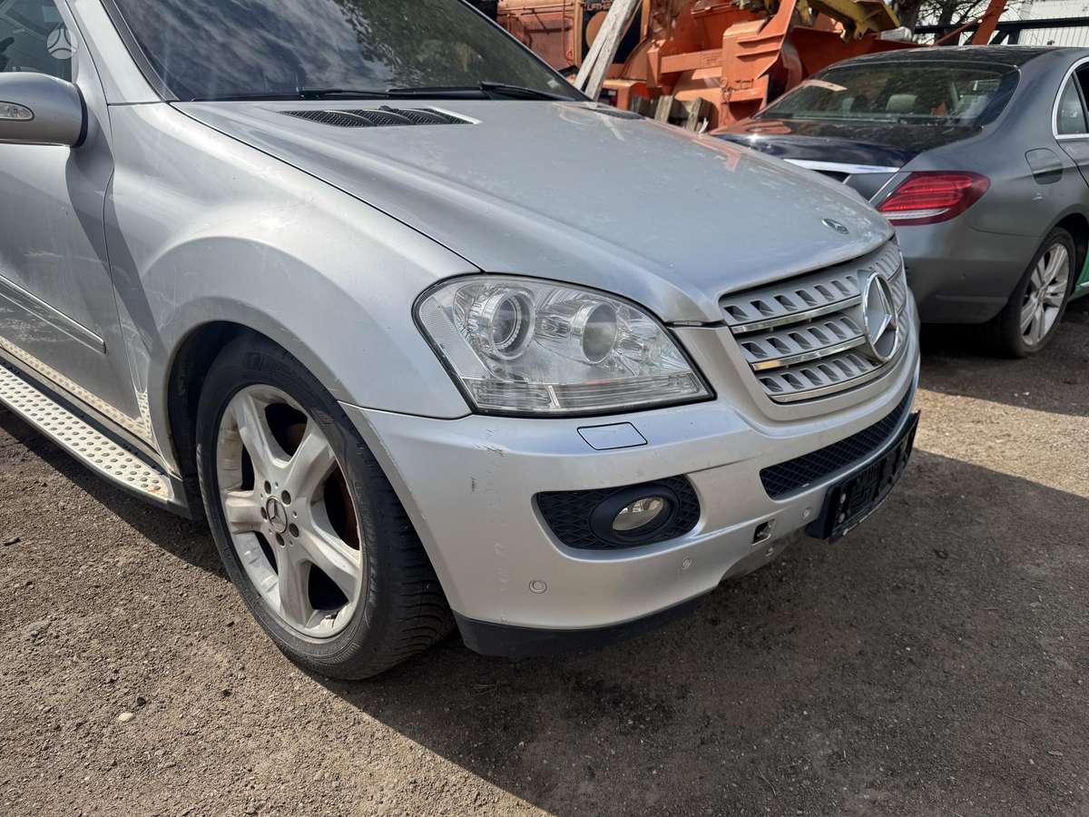 Mercedes-Benz ML klasė Pneumo pakaba