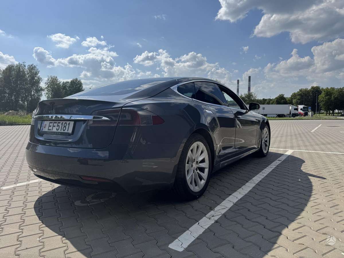 Tesla Model S, 100 kWh, saloon / sedan