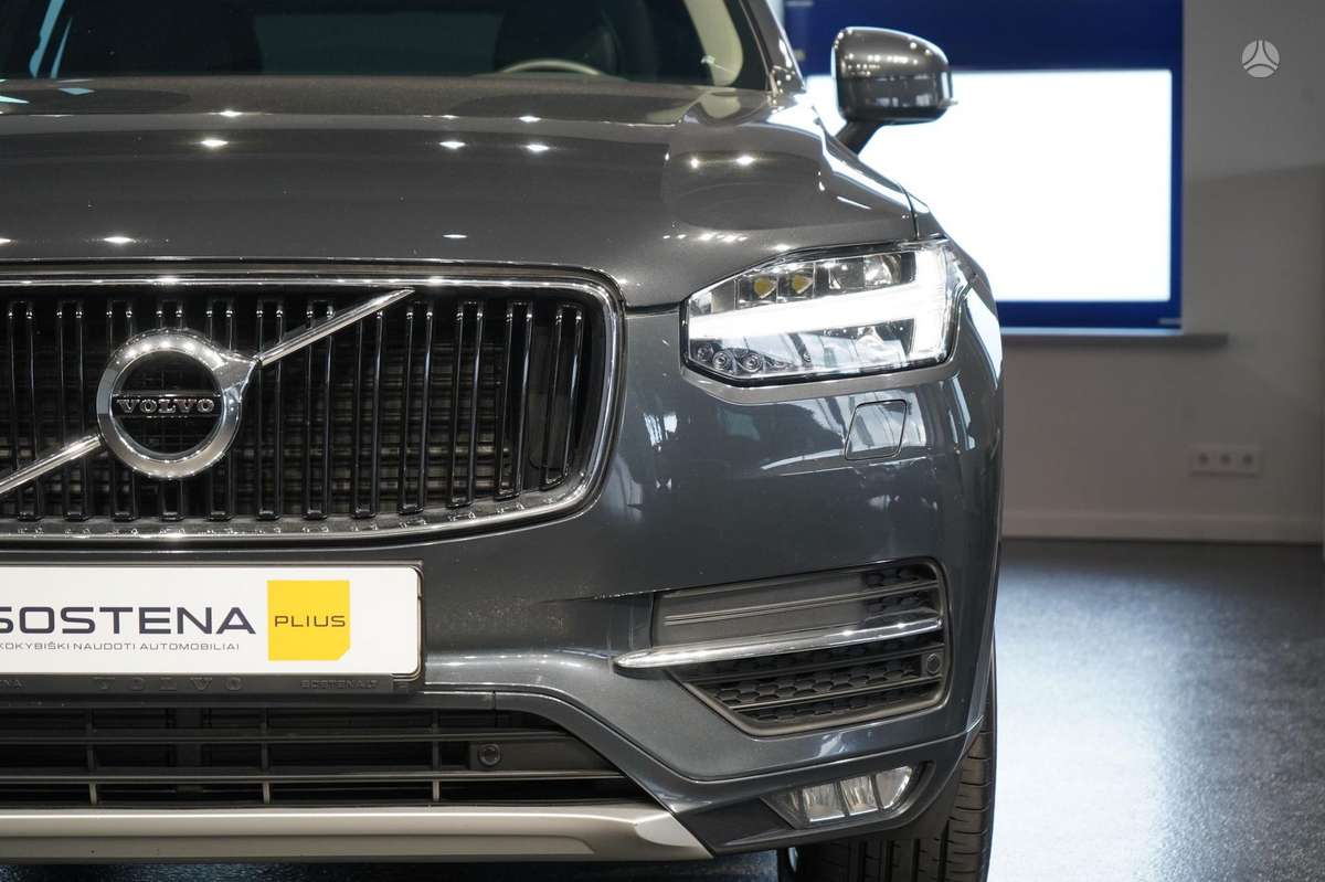 Volvo XC90 - 5