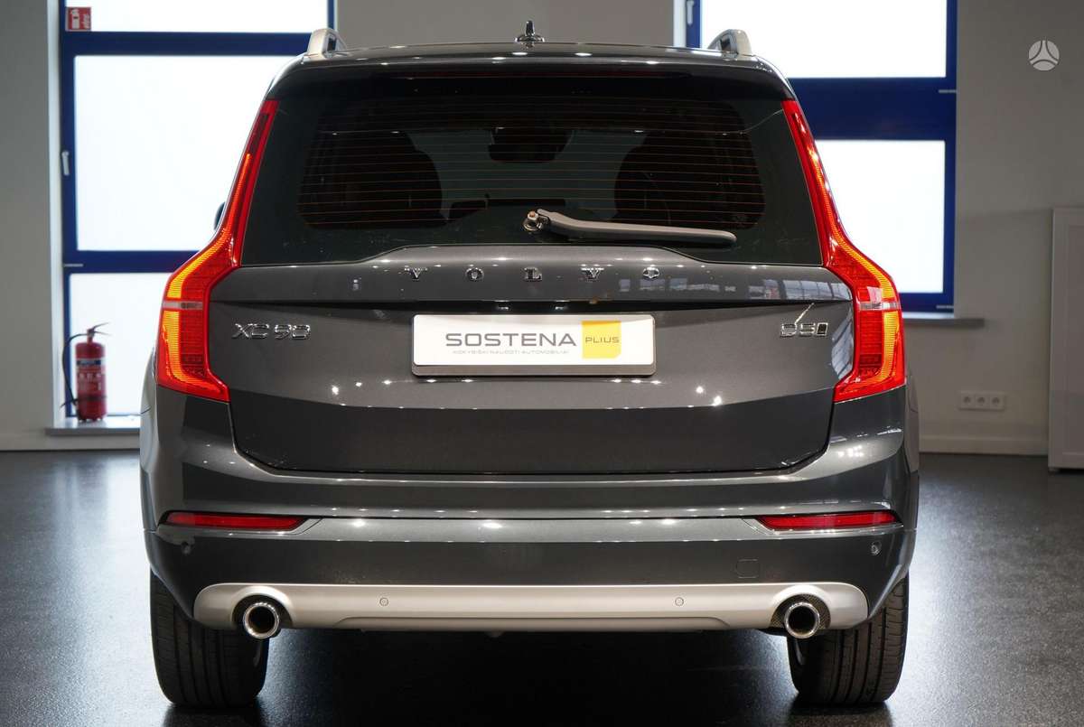 Volvo XC90 - 6