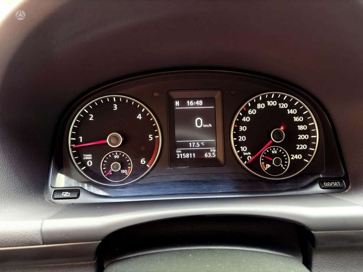 Volkswagen Touran - 7