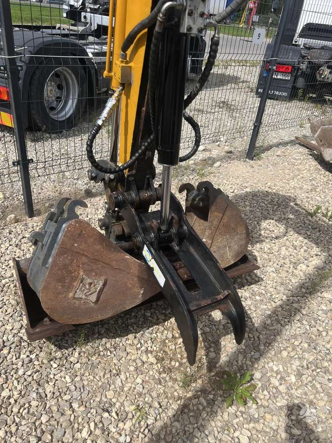 Hyundai Robex 35Z-9, мини-экскаваторы