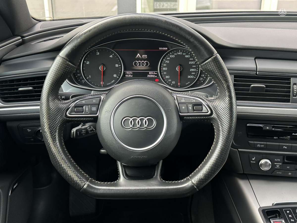 Audi A6, 3.0 l., Седан