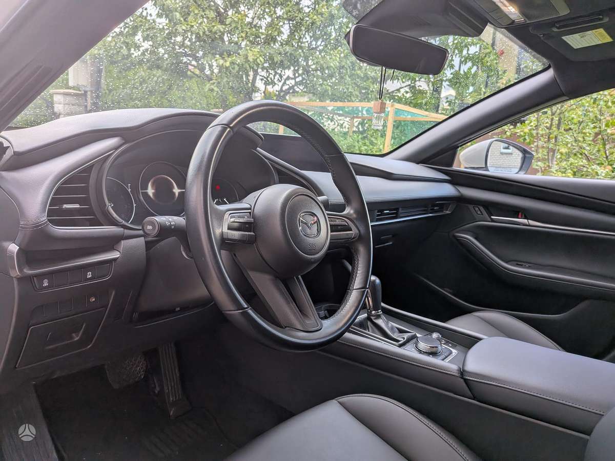 Mazda 3, 2.5 l., Хэтчбек