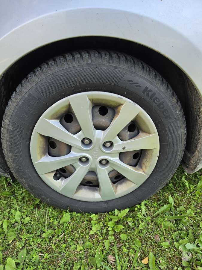 Kia Rio, 1.1 l., Хэтчбек