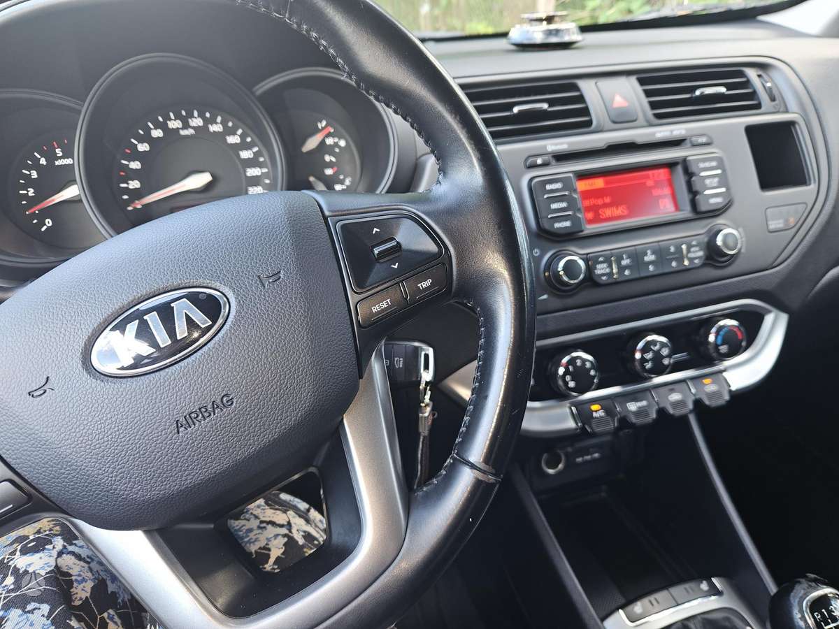 Kia Rio, 1.1 l., Хэтчбек