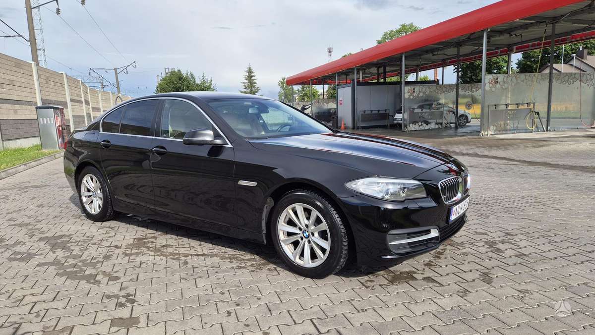 BMW 520, 2.0 l., Седан
