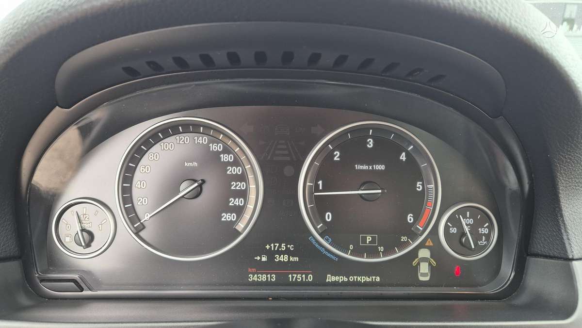 BMW 520, 2.0 l., Седан