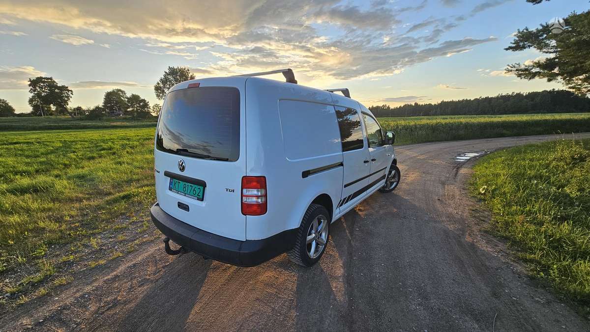 Volkswagen Caddy Maxi - 9