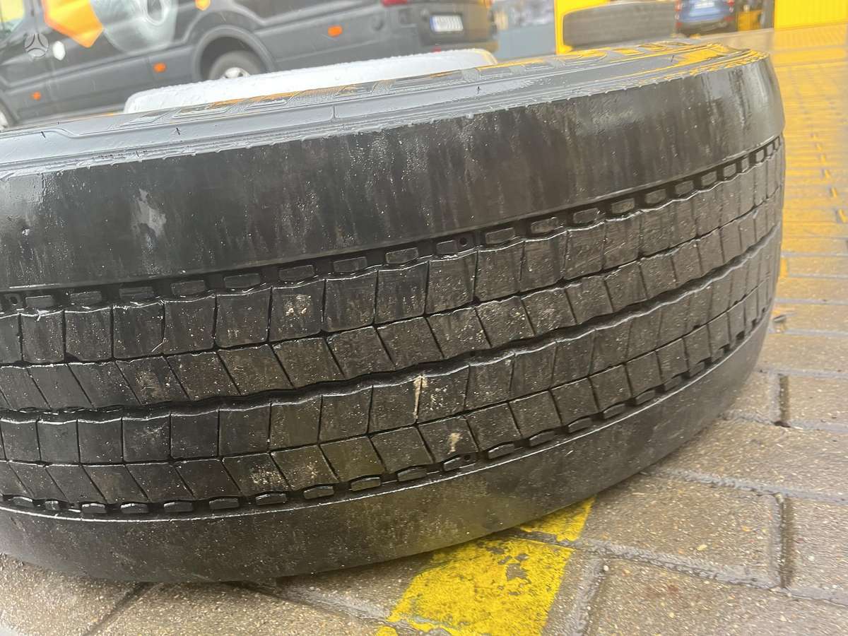 Michelin, universalios 315/70 R22,5